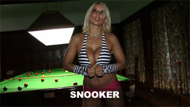 Dani Thompson Snooker Video