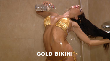 Tashie Jackson Gold Bikini Video